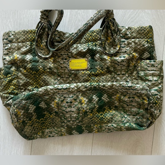 Marc Jacobs Workwear Snakeskin Tote - Picture 8 of 9